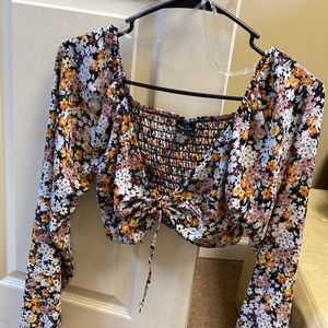 Crop long sleeve shirt
